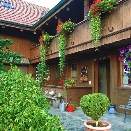 Bnb Deheimelig Huttwil Exteriér fotografie