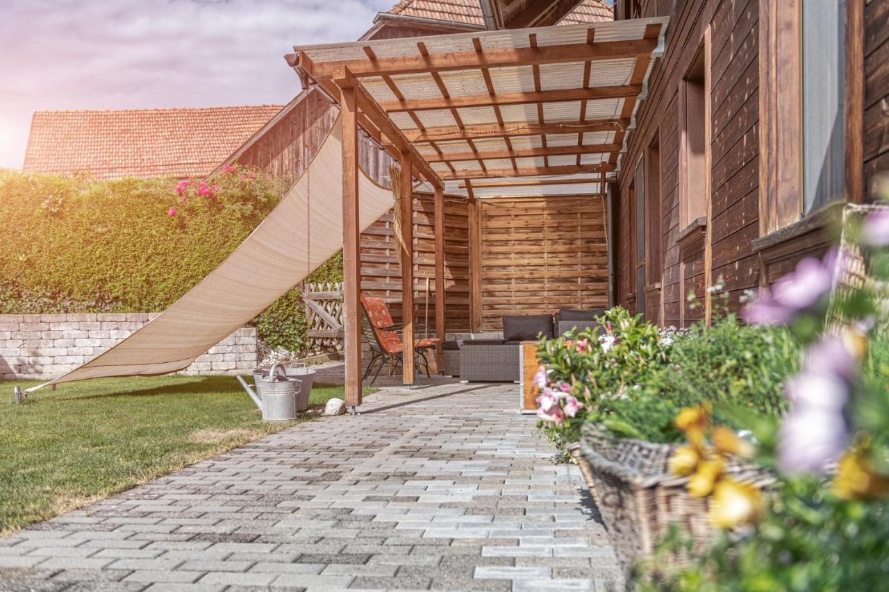 Bnb Deheimelig Huttwil Exteriér fotografie