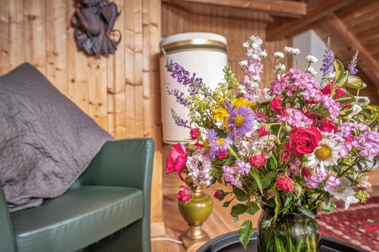 Bnb Deheimelig Huttwil Exteriér fotografie