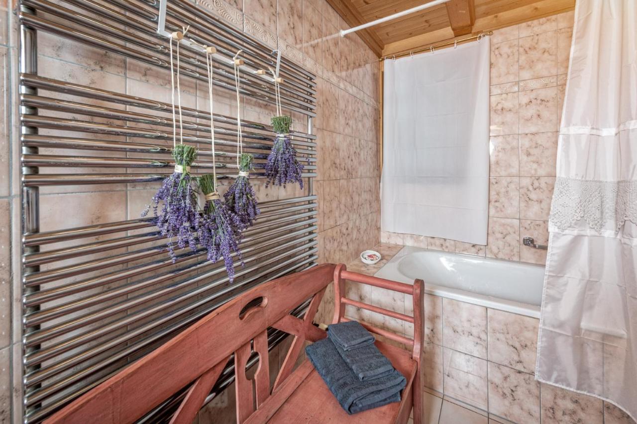 Bnb Deheimelig Huttwil Exteriér fotografie